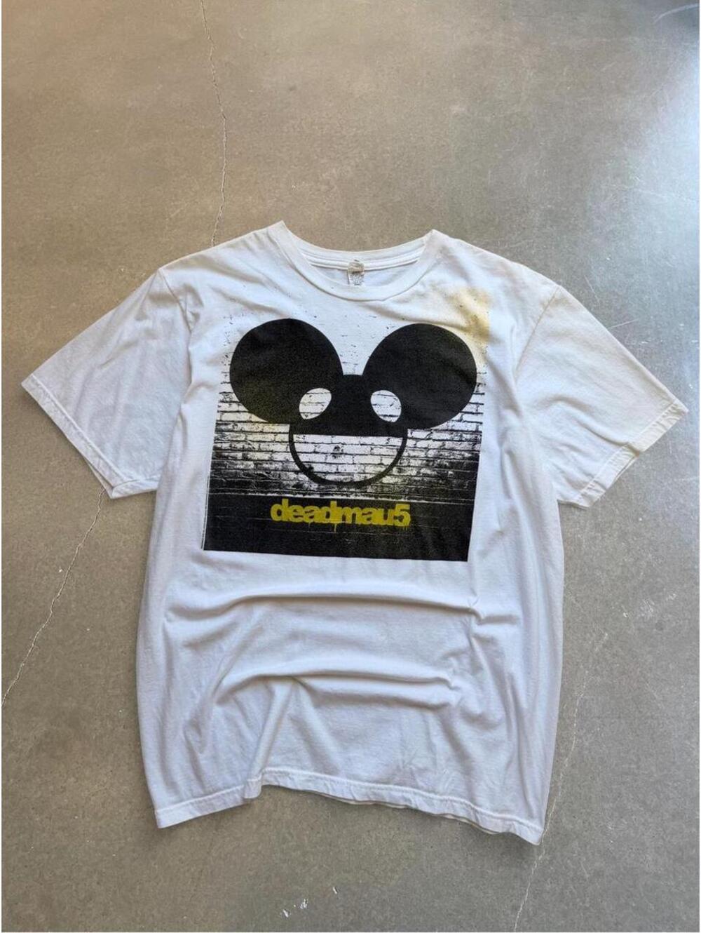 deadmau5 Graphic Band T-Shirt | Size L | White | EDM Music Tee
